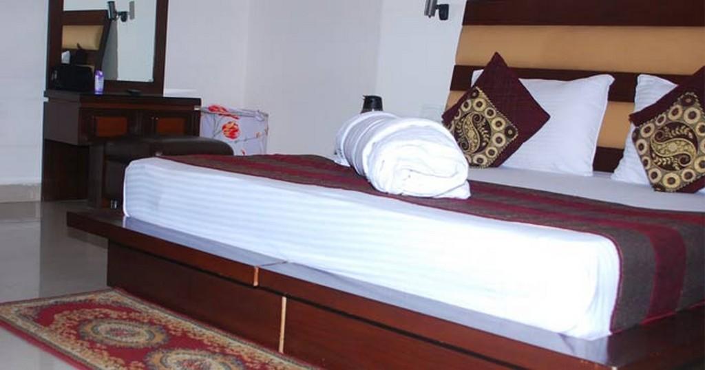 Maxfort Greenwood City Gurgaon Eksteriør bilde