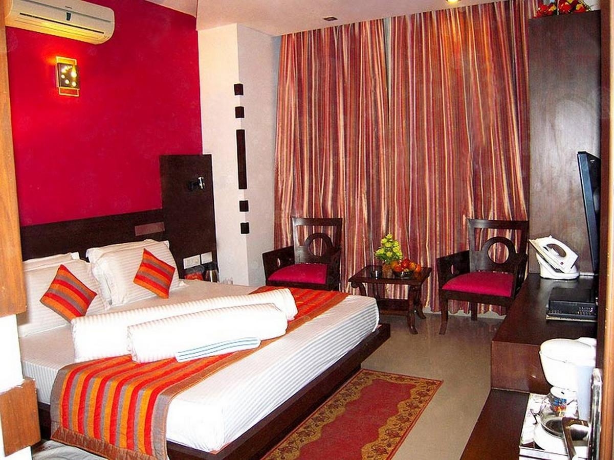 Maxfort Greenwood City Gurgaon Eksteriør bilde