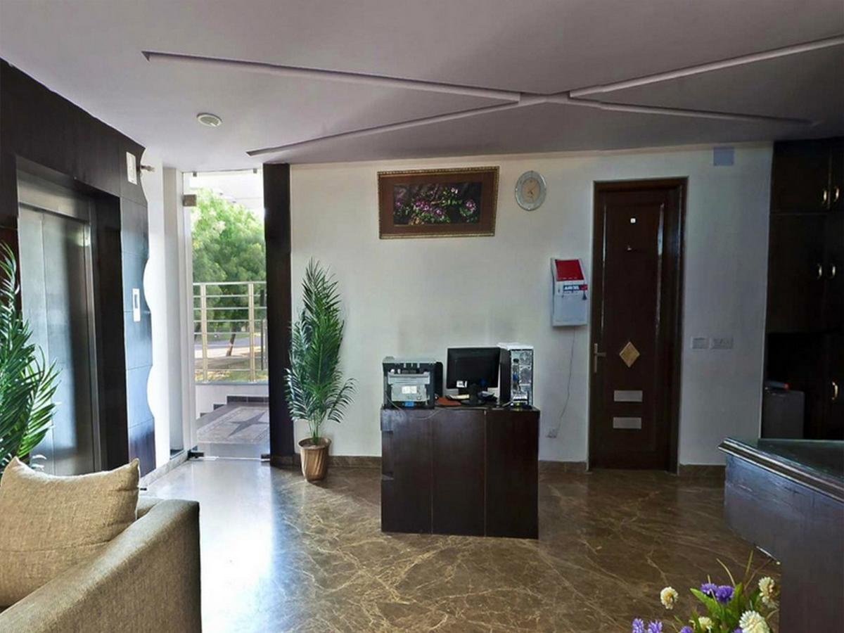 Maxfort Greenwood City Gurgaon Eksteriør bilde