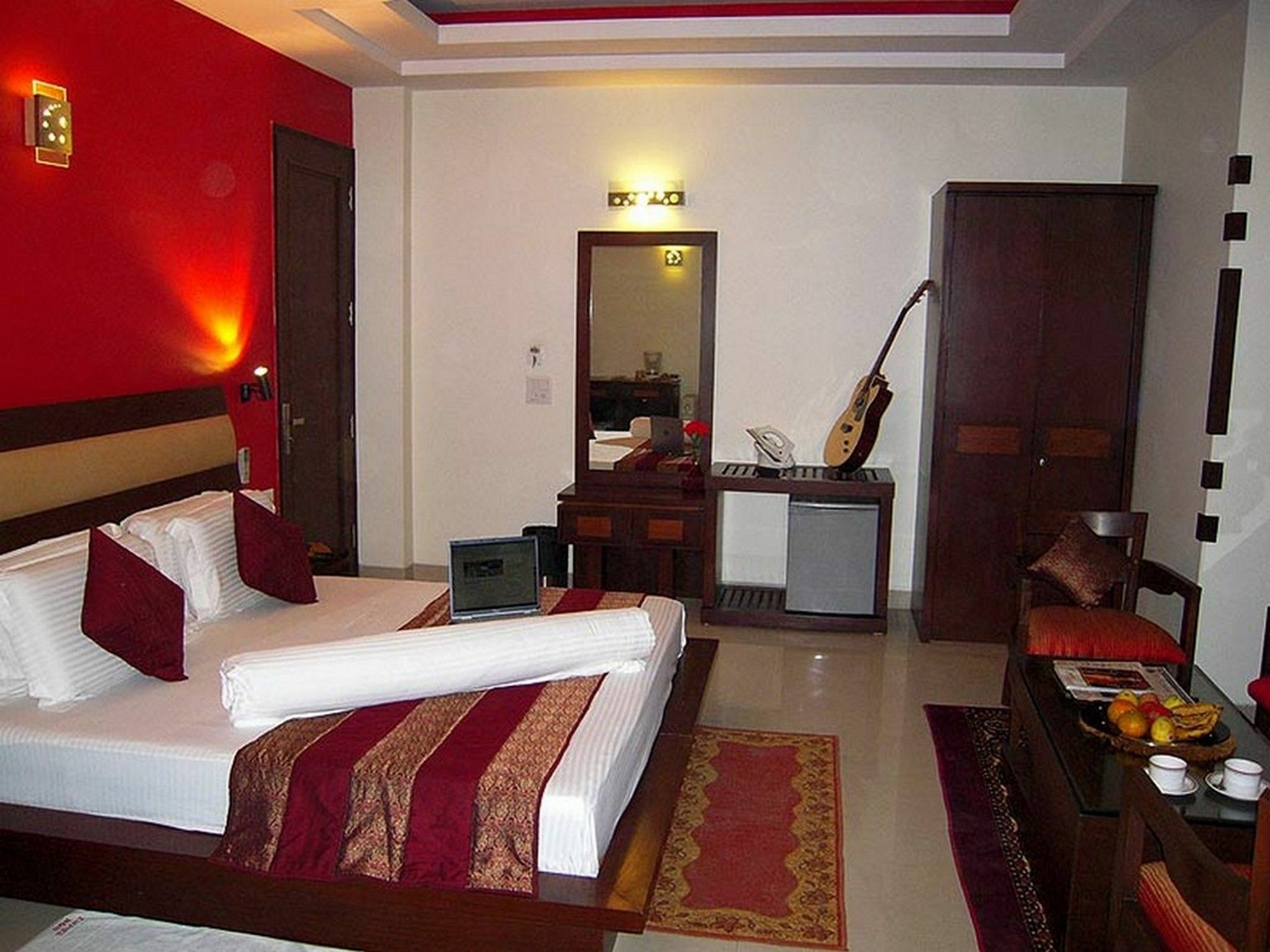 Maxfort Greenwood City Gurgaon Eksteriør bilde