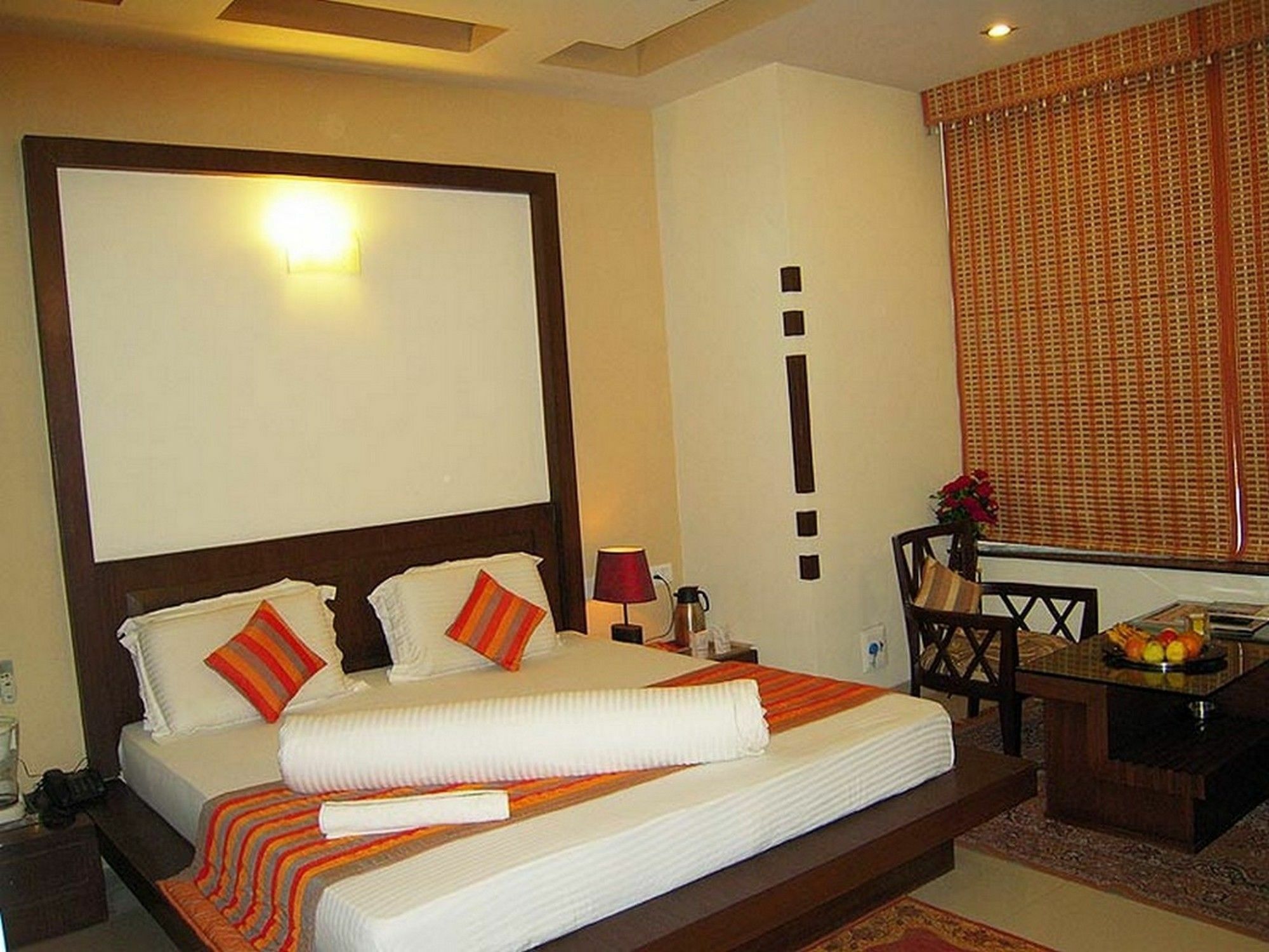Maxfort Greenwood City Gurgaon Eksteriør bilde